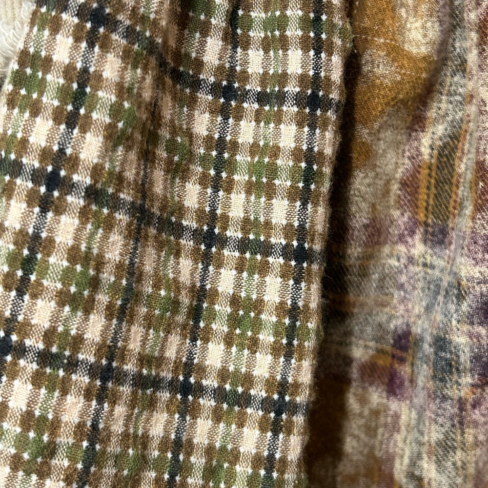 Oli & Hali NWOT washed flannel ruffle hem top - Picture 7 of 8